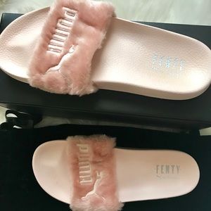 Rihanna x PUMA Leadcat Fenty Slides in Shell